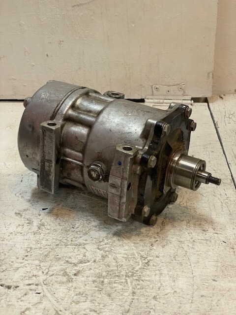 A/C Compressor QP7H15 LEO111 03757AA WXSNKJ - USED - $95.03