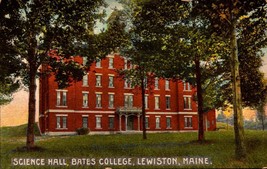 Science Hall Campus Building Bates College Lewiston Maine Vtg Postcard -BK48 - £5.13 GBP