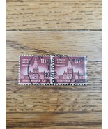 US Stamp Independence Hall 10c Used Brown Strip of 2 1958 - $1.75 CAD