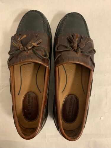 Men's Johnston and Murphy Two Tone Leather Loafers with tassels, 12M, SIGNATU... - $39.60