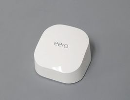 eero 6 N010111 AX1800 Dual-Band Mesh Wi-Fi 6 Router image 2