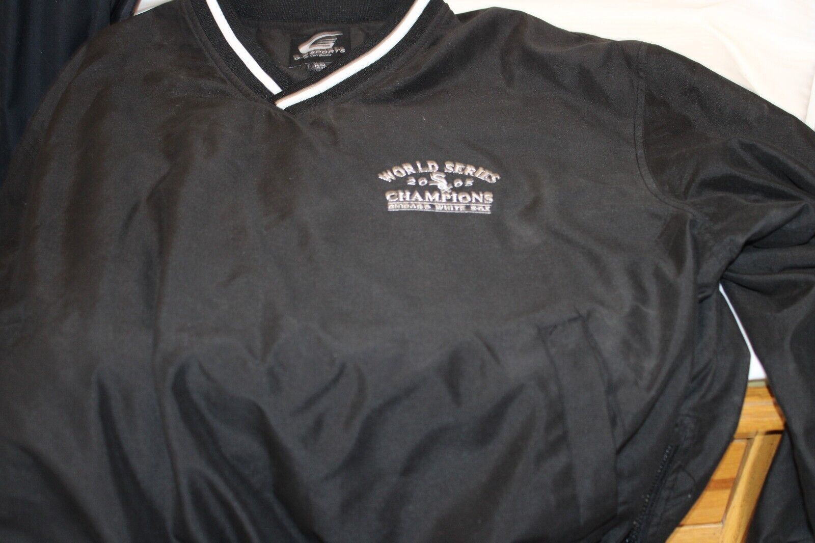 2005 Chicago White Sox 1/4 Zip Pullover Top, World Series Champions Size Medium - $60.00
