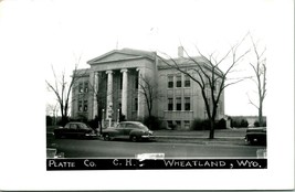 RPPC Platte Contea Tribunale Casa Wheatland Wy Street Vista Auto Cartolina T12 - £17.92 GBP