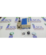 Omron WL CA2-2 Limit Switch WLCA22 Omron Corporation New - $163.77