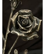 Hand Forged Metal Rose Roses Flowers Leaves Stem Thorns Floral Art Sculp... - $2,413.25 MXN