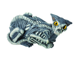 Forum Novelties Zombie Cat Decoration - £100.53 GBP