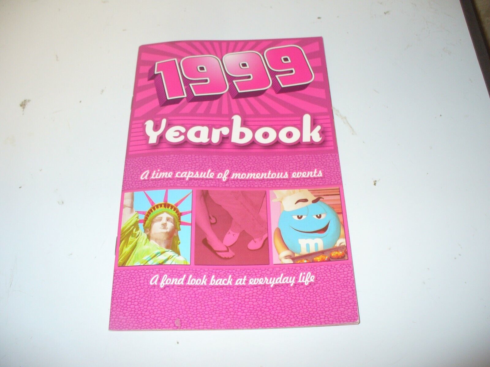 Seek Publishing 1999 Yearbook - $1.98