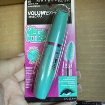 Maybelline Volum' Express The Mega Plush Washable Mascara, Very Black 271 - $9.89