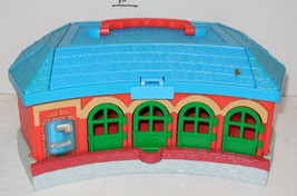 2002 Learning Curve Thomas The Train Depot Take A Long Roundhouse Carry Case - £19.57 GBP