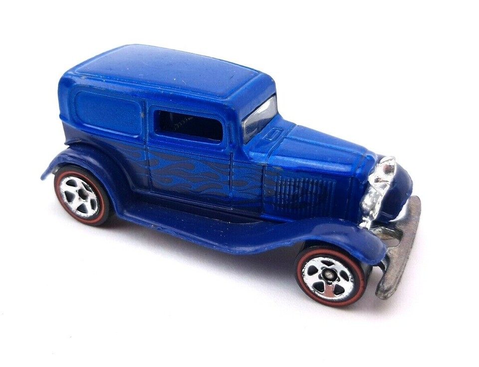 Vintage Blue Coupe HotWheels Redline Edition - 1988 Mattel Item image 2