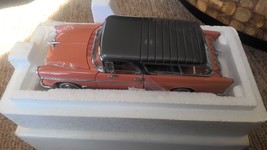 Danbury Mint 1955 Chevrolet Nomad Coral &amp; Gray 1:24 Diecast Car Rare Col... - $97.02