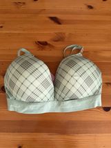 Victoria’s Secret PINK wear Everywhere Wireless Push Up Bra 34DD Green P... - $18.80