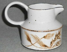 Midwinter Stonehenge WILD OATS PATTERN Creamer MADE IN ENGLAND - $10.29