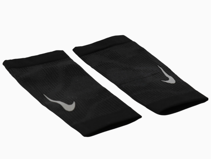 NIKE - NIKE アクーニャJrモデル イエロー アームスリーブ L/XL