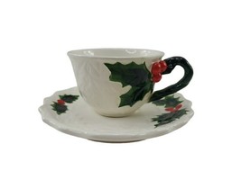 Vintage Christmas Lefton China Holly Berry Cup &amp; Saucer 1970-1971 #6067 ... - $312.16 MXN
