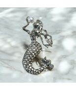 Retro Mermaid Brooch with Rhinestones  - €10,09 EUR