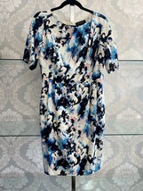 ST. JOHN Blue/Multicolor Print Short Sleeve Silk Blend Sheath Dress Sz 6... - £272.48 GBP