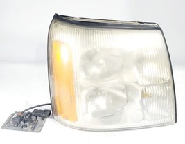 Right Headlight Assembly Complete OEM Cadillac Escalade ESV 2005 200690 ... - £83.86 GBP