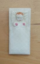 Vintage Renwal Baby in Bed 120 Plastic Dollhouse Furniture Doll House - £7.98 GBP