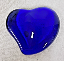Elsa Peretti for Tiffany &amp; Co Cobalt Blue Glass Heart shaped Paperweight... - $44.55