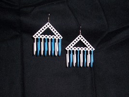 Handmade Paper Clip Dangle  Earrings  - €0,87 EUR