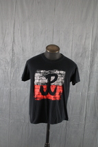 Pennywise Shirt (Retro) - PW Logo Brick Wall Graphic - Men&#39;s Large - £39.35 GBP
