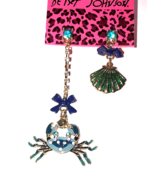 Betsey Johnson Post Earrings Rhinestone Crab and Shell Mismatch - €9,46 EUR