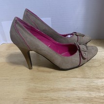 New Directions DIEGO (Women&#39;s 9M) Pumps Faux Vegan Suede Heels Beige Pin... - $17.70