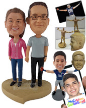 Personalized Bobblehead Casual Couple Holding Hands And Wearing Smart Comfortabl - £122.75 GBP