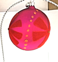 Department 56 pink disc flocked Christmas glass ornament 4 1/2” x 4 1/2 ... - $213.23 MXN