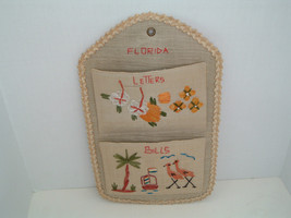 Vintage handcrafted kitsch Florida souvenir letter bill holder woven grass - $19.75