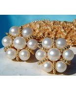 Vintage Earrings Faux Pearl Clusters Gold Tone Round Clip-Ons Wedding - £15.94 GBP
