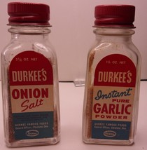 Vintage Durkee 1950s Onion Salt &amp; Garlic Powder Bottles With Some Spice - $6.99