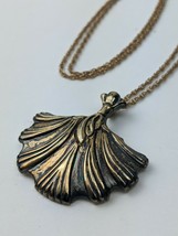 Hand &amp; Hammer Sterling Silver Rococco Shell Pendant 1/20 12K Gold Necklace - £46.71 GBP