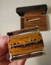 VTG Gillette Razor in Original Case image 5