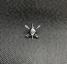 Nous Defions Pewter Lapel Pin SFARTAETC CRF CIF Green Beret Special Forc... - $9.95