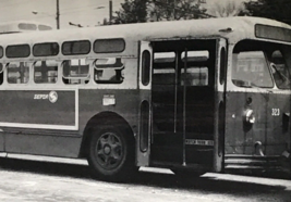 Southeastern Pennsylvania Transportation SEPTA Bus Trackless Trolley #323 Photo - £7.56 GBP