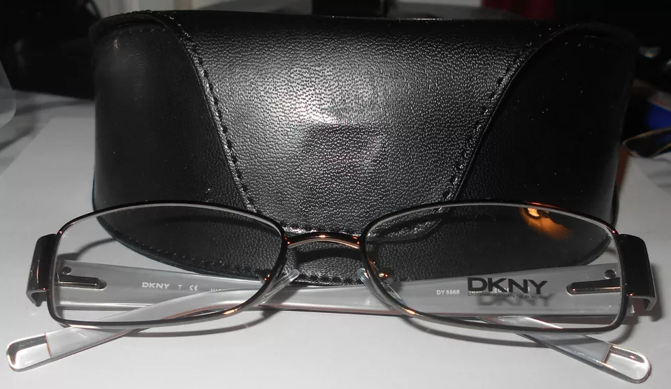  DNKY Glasses/Frames 5586 1034 52 16 135 -new with case - brand new - £19.59 GBP