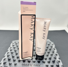 Mary Kay Timewise 3-in-1 Gentle Facial Cleanser 4.5oz 026941 OILY TO COM... - $18.99