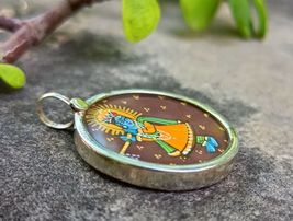 Item image 4