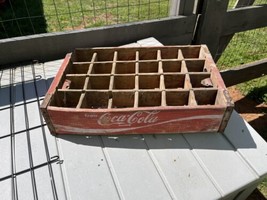 Vintage 1971 Coca-Cola Coke Wooden Soda Bottle Crate Wood Dividers Chatt... - $24.70