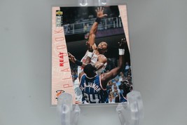 1996-97 Collector&#39;s Choice Basketball #380 Alonzo Mourning Playbook - £1.54 GBP