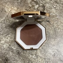 Fenty Beauty by Rihanna Sun Stalk&#39;r Instant Warmth Bronzer Mocha Mami NWOB - $34.99