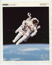 NASA Photo McCandless Flies First Solo in Space 1984 - £9.34 GBP