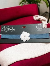 Nwt adorable blue jean choker with white flower in the middle - $7.92