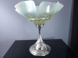 c1900 WMF Vaseline Opalescent Glass Art Nouveau Centerpiece - £198.48 GBP
