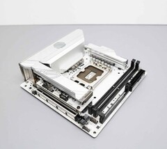 MSI MPG Z890I EDGE TI WIFI LGA 1851 Intel Z890 SATA 6Gb/s Mini ITX Motherboard image 6