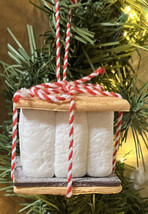 Frosted Smore Christmas Ornament 2&quot; NWOT - £5.37 GBP