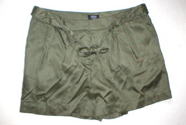 New NWT Jones New York Shorts Army Green Dark Fatigue 8 Work Casual Dress Belt  - £114.82 GBP