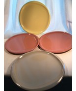 Eighteen Pieces Boonton Ware Dinnerware Plastic Dinnerware - €35,33 EUR